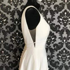 Something Blue WEDDING DRESSES Stella York 7042 Wedding Dress Size 12 Crepe Ivory Sleeveless A-line Deep V