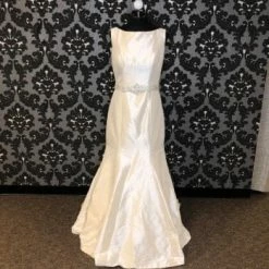 Something Blue WEDDING DRESSES Allure Bridal 9106 Women Wedding Dress Satin Ivory Size 12