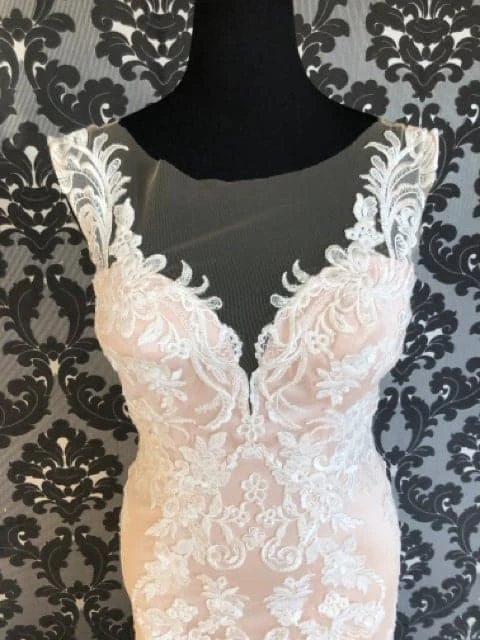 Something Blue WEDDING DRESSES Casablanca 2382 KARLEE Women's Wedding Dress Lace Blush/ivory 4 Something Blue WEDDING DRESSES Casablanca 2382 KARLEE Women's Wedding Dress Lace Blush/ivory