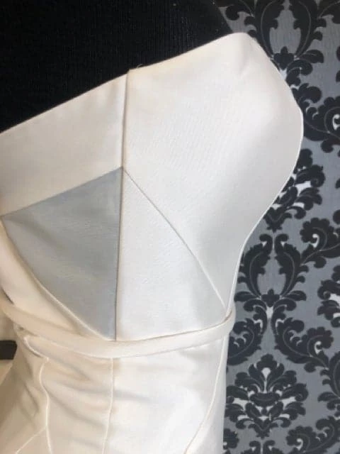 Something Blue Stella York 6774ZZ Bengaline Ivory Size AS IS LARGE RUN, BODICE SEPARATING, SNAG WEDDING DRESSES 5 Something Blue Stella York 6774ZZ Bengaline Ivory Size AS IS LARGE RUN, BODICE SEPARATING, SNAG WEDDING DRESSES