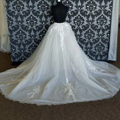 Something Blue Justin Alexander 88245DT Size 24 Tulle/Lace Nude DETACHABLE TRAIN