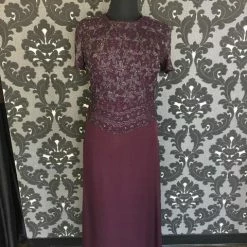 FORMAL/MOTHER'S DRESSES Size 14 Plum Adrianna Papell 2pc Chiffon Skirt Beaded Bodice