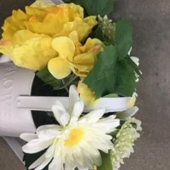 Something Blue Wedding Ashland Floral Arrangement Metal/Floral White/yellow CENTERPIECES DECOR