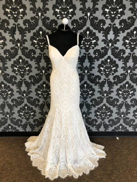 Something Blue Disney D265 "Pocahontas" Size 12 Ivory Lace Fit & Flare WEDDING DRESSES 3 Something Blue Disney D265 "Pocahontas" Size 12 Ivory Lace Fit & Flare WEDDING DRESSES