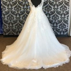 Something Blue WEDDING DRESSES Stella York Wedding Dress Lace/Chiffon Ivory Size 20 A-line