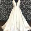 Something Blue WEDDING DRESSES Justin Alexander JOLYNN Women's Wedding Dress Bengaline Ivory Size 8