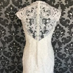 Something Blue WEDDING DRESSES Size 12 Sicily Ivory Lace And Sequin V-Neck Fit & Flare
