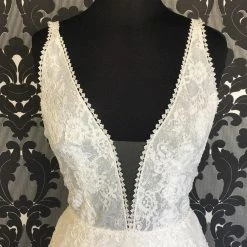 Ivory Size 10 Anna Georgina WEDDING DRESSES