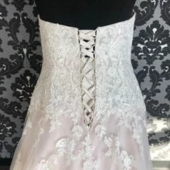 Something Blue WEDDING DRESSES Essense Of Australia D2735 Women's Wedding Dress Lace/Tulle