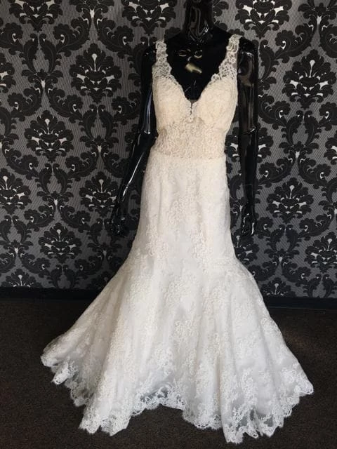 Something Blue Wedding AF Couture Women's Wedding Dress Lace Ivory Size 12 Sleeveless 4 Something Blue Wedding AF Couture Women's Wedding Dress Lace Ivory Size 12 Sleeveless