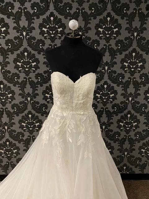 Something Blue Wedding Ti Adora Women's Wedding Dress Tulle Ivory Size 12 Strapless 4 Something Blue Wedding Ti Adora Women's Wedding Dress Tulle Ivory Size 12 Strapless