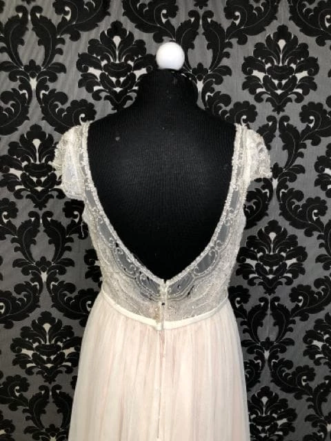 Something Blue Stella York 6628 SERENITY Wedding Dress Beaded/Tulle Size 12 "PRICED AS IS" 6 Something Blue Stella York 6628 SERENITY Wedding Dress Beaded/Tulle Size 12 "PRICED AS IS"