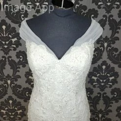 Something Blue Sincerity 44148 Women's Wedding Dress Lace/Tulle Ivory Size 12
