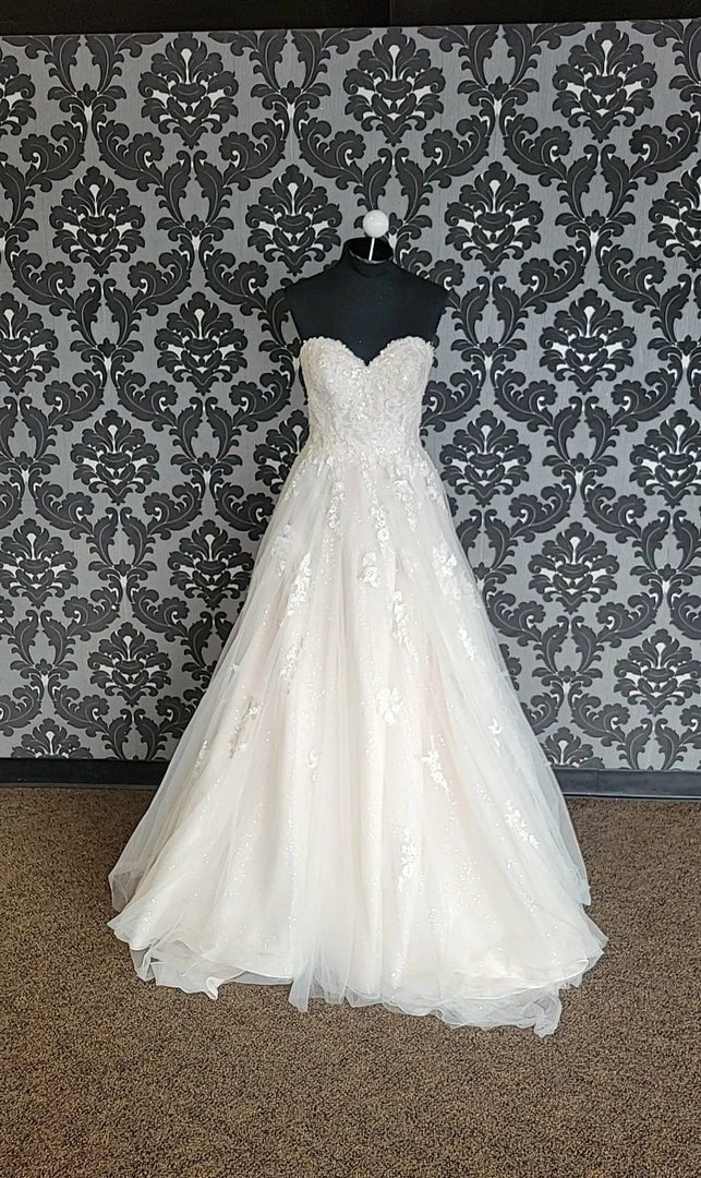 Something Blue Stella York 6690 Women Wedding Dress Lace/Tulle Almond/ivory WEDDING DRESSES 3 Something Blue Stella York 6690 Women Wedding Dress Lace/Tulle Almond/ivory WEDDING DRESSES