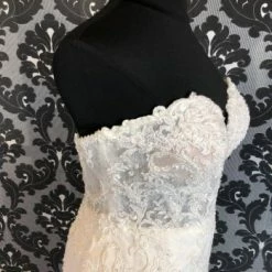 Something Blue Essense Of Australia D2451 Lace Ivory AS IS HOLES THROUGH LOOSE BUTTONS