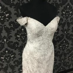 Something Blue Wedding Stella York Women's Wedding Dress Lace Ivory Size 12 Sheath