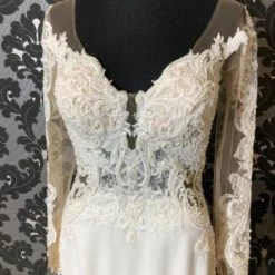 Something Blue WEDDING DRESSES Essense Of Australia D2488 Wedding Dress Crepe/Lace AS IS HOLE IN SHOULDER MESH