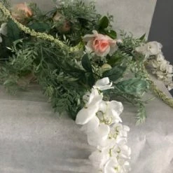 Something Blue DECOR Garland Size 5.5' Floral White/Green/Blush GARLAND