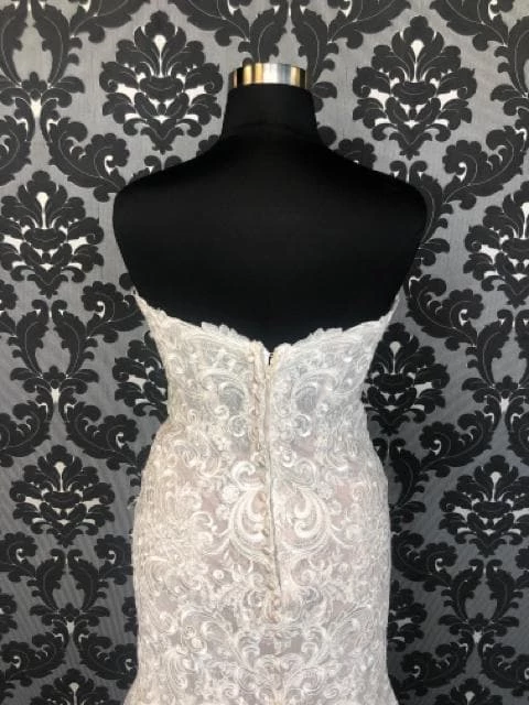 Something Blue Allure 9666 Women Wedding Dress Lace Ivory/Nude Size 16 WEDDING DRESSES 7 Something Blue Allure 9666 Women Wedding Dress Lace Ivory/Nude Size 16 WEDDING DRESSES