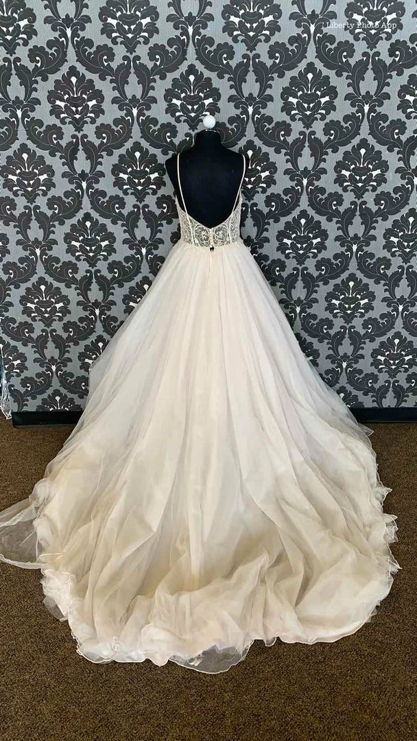 Something Blue Sincerity By Justin Alexander ROSALYN 44069 Women's Wedding Dress Tulle WEDDING DRESSES 6 Something Blue Sincerity By Justin Alexander ROSALYN 44069 Women's Wedding Dress Tulle WEDDING DRESSES