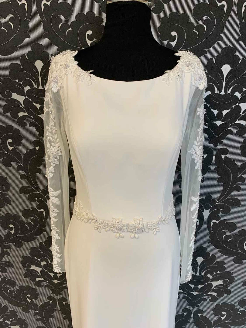 Something Blue Modeca Size 10 Ivory Crepe Long Sleeve Fit & Flare 4 Something Blue Modeca Size 10 Ivory Crepe Long Sleeve Fit & Flare