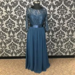 Something Blue FORMAL/MOTHER'S DRESSES Da Vinci Women's Formal Lace Navy Size 16 FORMAL DRESSES