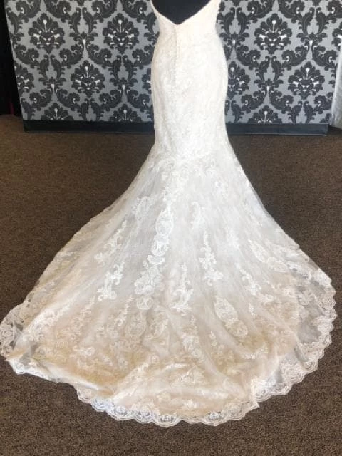 Something Blue Maggie Sottero Wedding Dress Lace Ivory Size 8 Strapless 6 Something Blue Maggie Sottero Wedding Dress Lace Ivory Size 8 Strapless