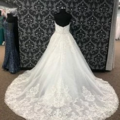 Something Blue WEDDING DRESSES Justin Alexander Beaded Lace Ivory Size 20 W/ DETACHABLE TRAIN