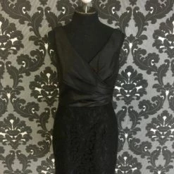 Something Blue Wedding FORMAL/MOTHER'S DRESSES Size 8 Black Jasmine Polyester Cocktail Sleeveless