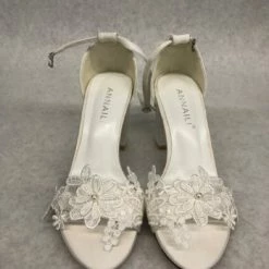 Something Blue NEW ARRIVALS Annaili Heels Lace White Size 6 SHOES