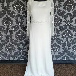Something Blue WEDDING DRESSES Modeca Size 18 Ivory Crepe Long Sleeve Fit & Flare