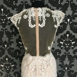 Something Blue Calla Blanche Women's Wedding Dress Lace Ivory/Champagne Size 12 13 Something Blue Calla Blanche Women's Wedding Dress Lace Ivory/Champagne Size 12