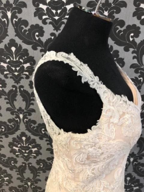 Something Blue Mori Lee Women's Wedding Dress Tulle/Lace Ivory/Champagne Lace WEDDING DRESSES 5 Something Blue Mori Lee Women's Wedding Dress Tulle/Lace Ivory/Champagne Lace WEDDING DRESSES