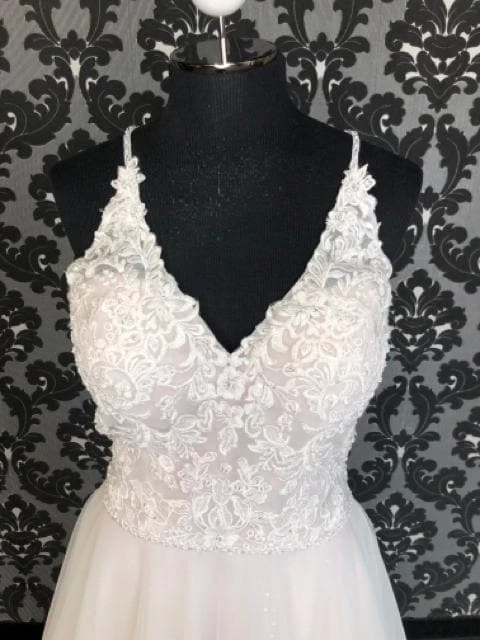 Something Blue Mori Lee Women's Wedding Dress Sequin/Tulle Ivory Size 10 A-line WEDDING DRESSES 4 Something Blue Mori Lee Women's Wedding Dress Sequin/Tulle Ivory Size 10 A-line WEDDING DRESSES