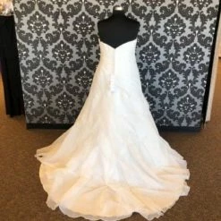 Something Blue Sincerity 4600 Wedding Dress Organza Ivory Size 28 Strapless WEDDING DRESSES