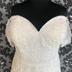 Something Blue Essense Of Australia B2525 Women's Wedding Dress Lace/Tulle WEDDING DRESSES