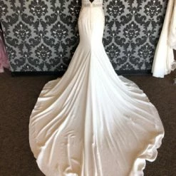 Something Blue As Is Pronovias Wedding Dress Crepe/Lace Off White Size 10 Sleeveless WEDDING DRESSES
