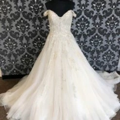 Something Blue WEDDING DRESSES Essense Of Australia D2379DM Ivory Size 14 AS IS HOLES THROUGHOUT LOOSE BEADS