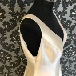 Something Blue Allure 9600 Women Wedding Dress Bengaline Almond Size 14 V-Neck WEDDING DRESSES 9 Something Blue Allure 9600 Women Wedding Dress Bengaline Almond Size 14 V-Neck WEDDING DRESSES