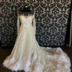 Something Blue Casablanca Women's Wedding Dress Lace Ivory/Silver Size 16