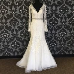 Something Blue Size 8 Ivory WEDDING DRESSES