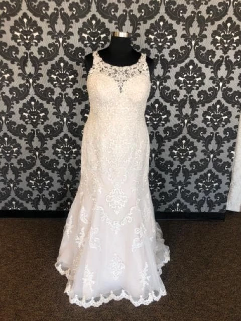 Something Blue Essense Of Australia D2534 Women Wedding Dress Ivory Size 22 WEDDING DRESSES 3 Something Blue Essense Of Australia D2534 Women Wedding Dress Ivory Size 22 WEDDING DRESSES