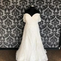 Something Blue Essense Of Australia B2525 Women's Wedding Dress Lace/Tulle WEDDING DRESSES