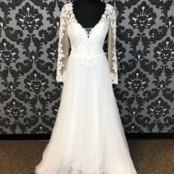 Something Blue Sincerity Bridal 3972 Wedding Dress Tulle/Lace Ivory Size 12
