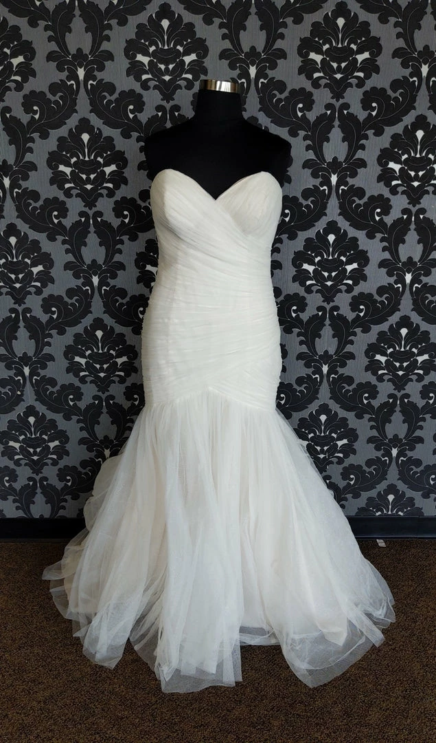 Something Blue WEDDING DRESSES Stella York 7075 Wedding Dress Size 20 Tulle/Glitter Ivory Strapless Mermaid 3 Something Blue WEDDING DRESSES Stella York 7075 Wedding Dress Size 20 Tulle/Glitter Ivory Strapless Mermaid