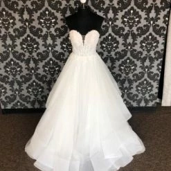 Something Blue Oxford Women's Wedding Dress Lace/Tulle Ivory Size 8 Strapless WEDDING DRESSES