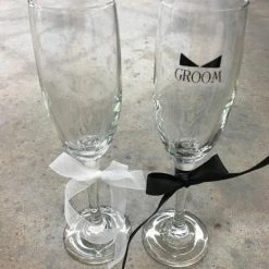 Size 2 Pc Black & WhiteRibbon Treasure Masters Glass Champagne Flute GLASSWARE