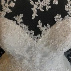 Something Blue White One Barcelona Wedding Dress Tulle/Lace Ivory A-line Size 18 WEDDING DRESSES