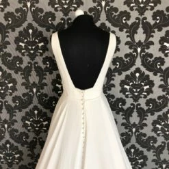 Something Blue WEDDING DRESSES Stella York 7042 Wedding Dress Size 12 Crepe Ivory Sleeveless A-line Deep V