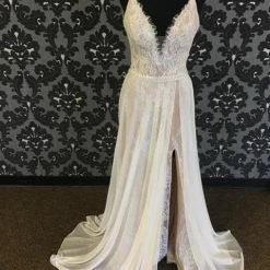 Something Blue Wedding Allure Romance Size 8 WEDDING DRESSES